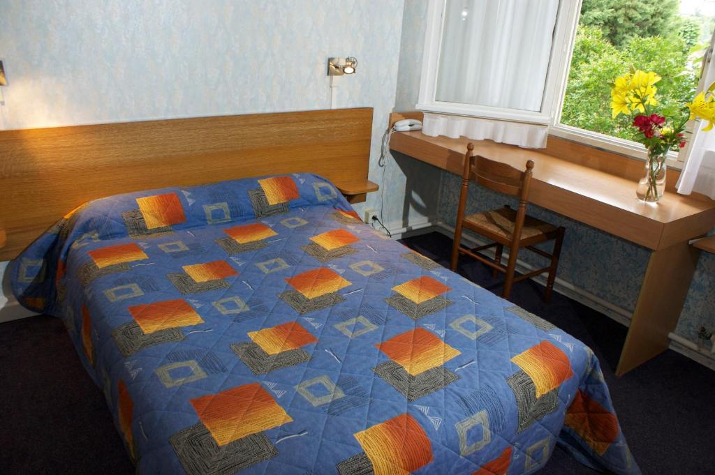 Hotel Le Lyon Брон Номер фото