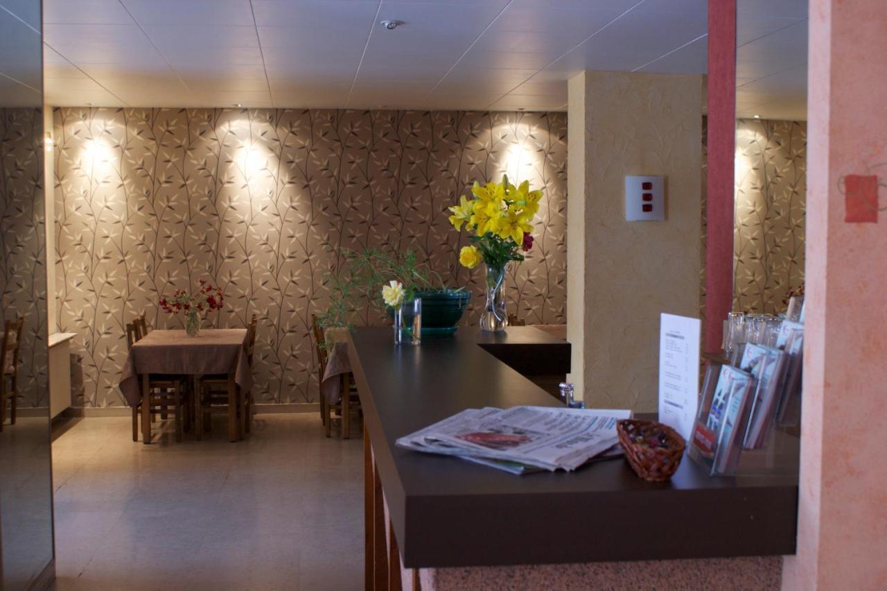 Hotel Le Lyon Брон Екстер'єр фото